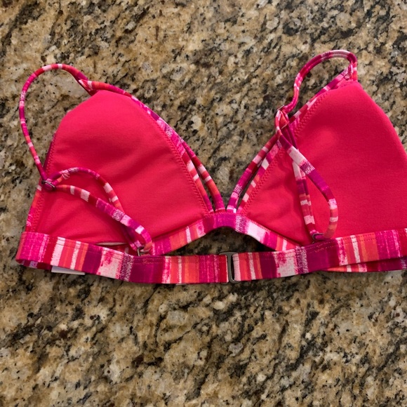 Hollister triangle pink bikini swimsuit top Small - Picture 2 of 5